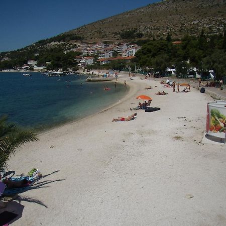 Ferienwohnung Stari Dvori Trogir Zimmer foto